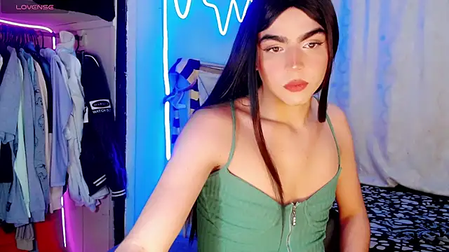 Xyara_lvn Webbikameraesitys