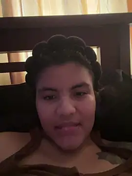 Pertunjukan Kamera Web Babe_Mia69
