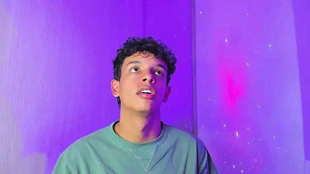 Maxfrost1 Live XXX-chat
