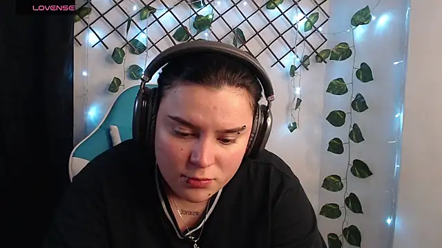 Nika_1_ – Naživo XXX chat