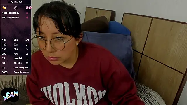 Chat XXX en directo de ella_harry