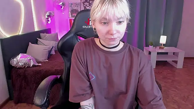 tattoo_art_baby XXX чат на живо