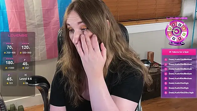luluvaladon's Webcam Show