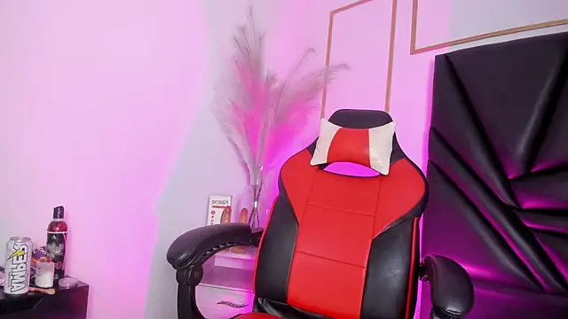 Flor_pink 现场XXX聊天