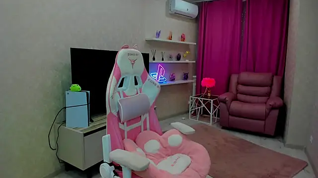 RedLipse Adlı Modelin Canlı XXX Sohbeti