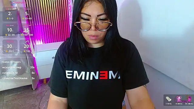 Chat XXX ao vivo de martinna_tay