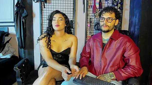 Twisted_Fantasy Live XXX-chat