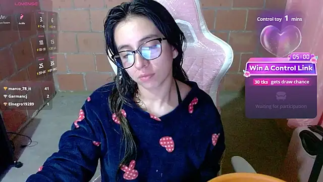 دردشة Maggie_Fox3 الجنسية المباشرة