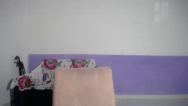 Chat +18 de sirena_15 ao vivo