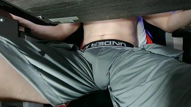 Dick_and_muscles Obrolan Langsung XXX
