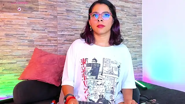 צ'אט XXX בשידור חי של nath_redrex