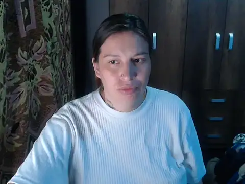 Živá chatovací místnost layanafuckass