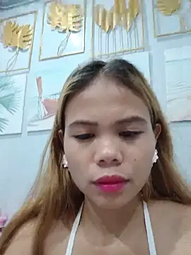 Sexxie_Ella22 Adlı Modelin Canlı XXX Sohbeti