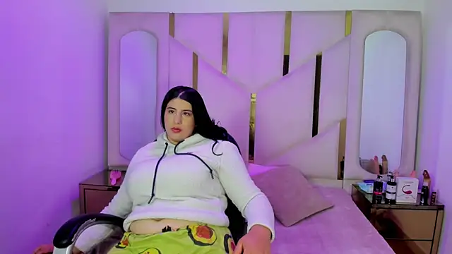 Criistaal_ Chat XXX in diretta