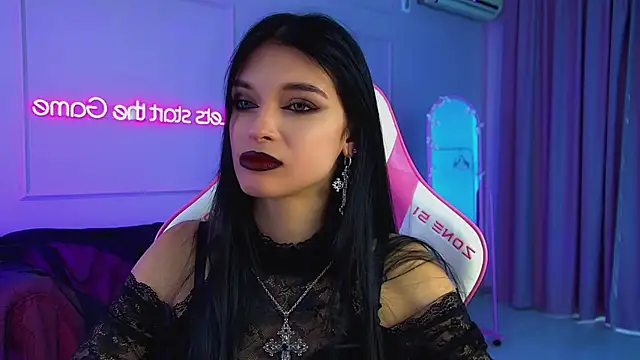 BeverlyMost – webcam-show