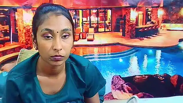 Chatroom XXX en direct de IndianSexyButt