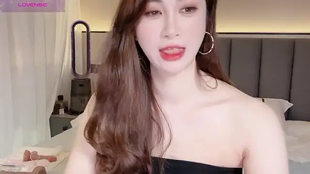 wuyueaini's Live XXX Chat