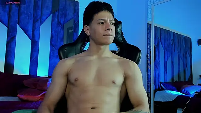 TonyPetrovjs 라이브 XXX 채팅