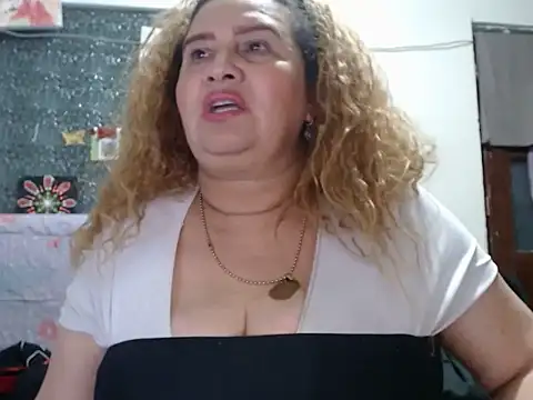 Živý XXX chat Perla1981--