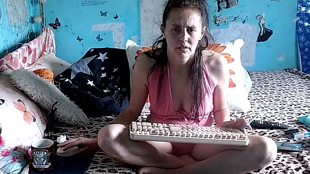brighteyes77's Live XXX Chat