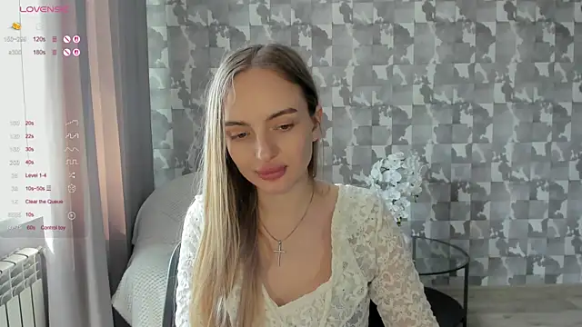 Онлайн чат XXX A_delina