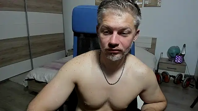 แชท XXX สดของ RobbyShawz