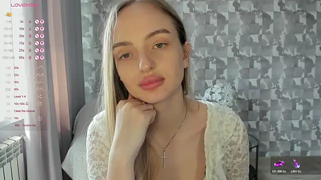 A_delina Chat XXX in diretta
