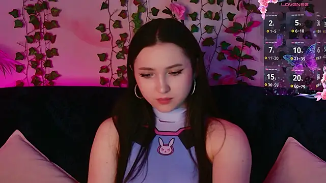 Tiny_BunnyX's Live XXX Chat