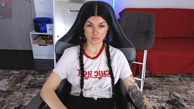 AnacondaOnn Live XXX Chat