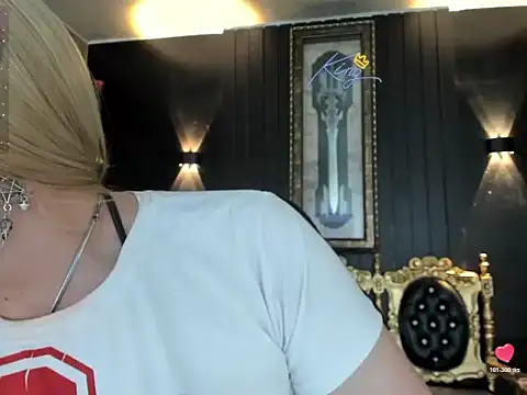 Gomory_Niix Adlı Modelin Web Kamerası Şovu