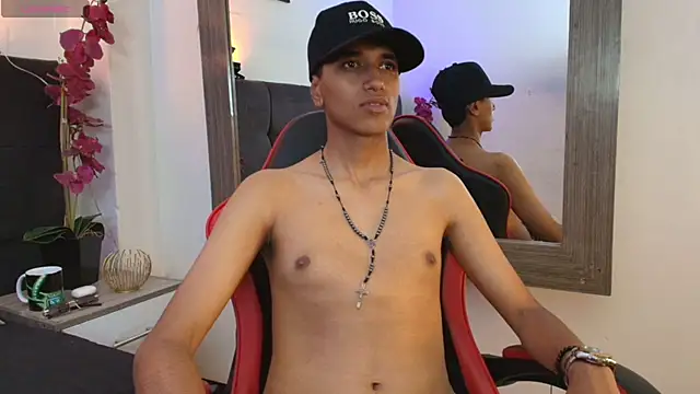 Alan_Colthon's Live XXX Chat