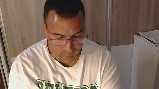 VanillaTime78-Jorge Adlı Modelin Canlı XXX Sohbeti