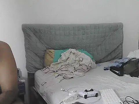 Chat XXX Live IronSideBear