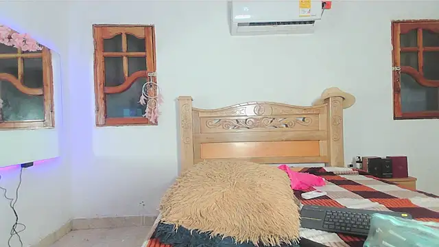 bratz_glloe Chat XXX in diretta