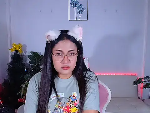 plysaithailand Шоу с уебкамера