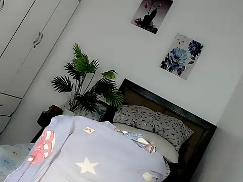 Miss_twinny21 – webcam-show