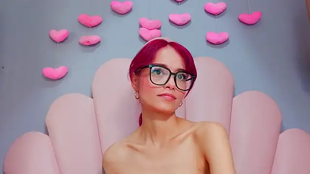 צ'אט XXX בשידור חי של luci_miller