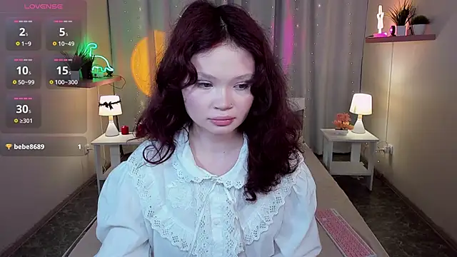 XXX chat uživo modela EmilyChaves