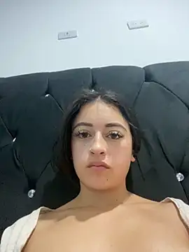 sol_evanss_ Show in webcam