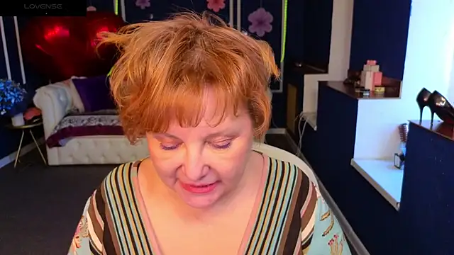 Czat XXX na żywo – Kira_Kenett