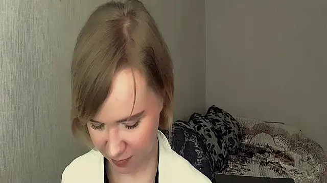 Ketrincold Chat XXX live