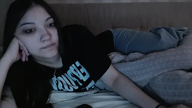AlisaDevis' Live XXX Chat