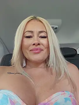 MILFBARBY Obrolan Langsung XXX