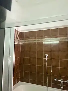 عرض كام Elian-Luca