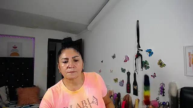 mature_bigboobs10's Live XXX Chat