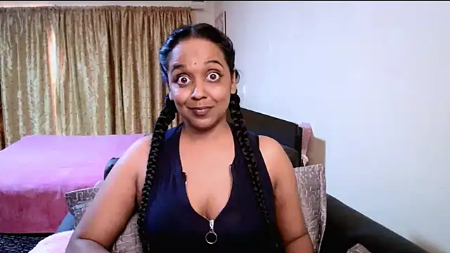 Ria_42 লাইভ XXX চ্যাট