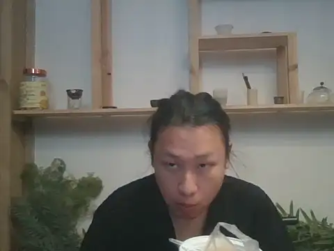 Live-001 webkamerás műsora