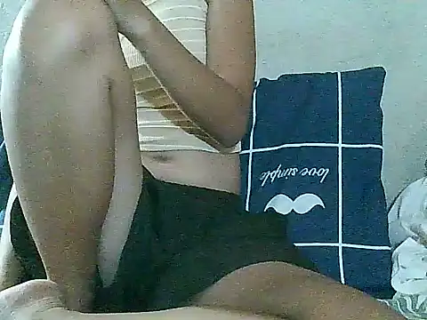PinaySkinnyGirl live XXX chat