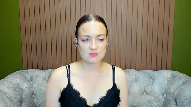 Mila_Richardson Obrolan Langsung XXX