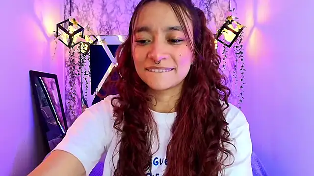 charlotte_bluee: онлайн-секс-чат